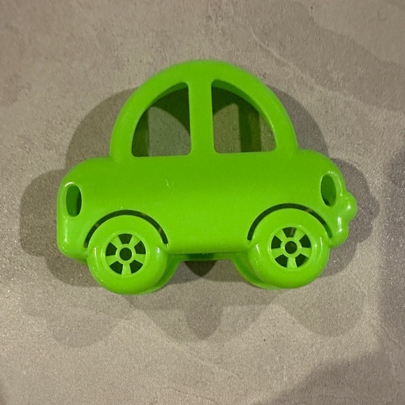Cute Sandwich Mold Car Shape for Fun Baking - Picture 1 of 4